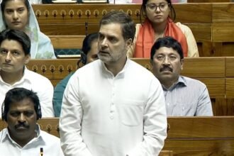 राहुल गांधी ने ओम बिरला को लोकसभा अध्यक्ष के रूप में फिर से चुने जाने पर दी बधाई