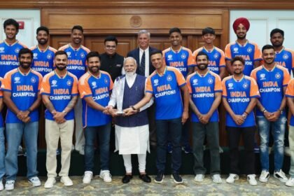 World Cup T20 विजेता भारतीय क्रिकेट टीम ने पीएम से की मुलाकात, वानखेड़े स्टेडियम में प्रशंसकों की एंट्री फ्री