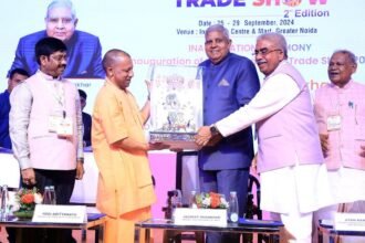 आज ग्रेटर नोएडा में माननीय उपराष्ट्रपति श्री जगदीप धनखड़ जी के कर-कमलों द्वारा UP International Trade Show 2.0 का हुआ उद्घाटन, उत्तर प्रदेश के लिए गर्व का विषय है।