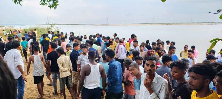 यूपी के सीएम योगी आदित्यनाथ ने प्रयागराज महाकुम्भ के लोगो का किया अनावरण