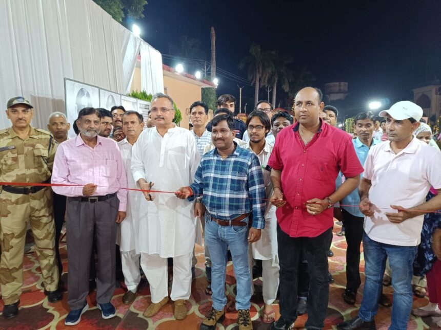 आज रामपुर रज़ा पुस्तकालय एवं संग्रहालय के 250 वर्ष पूर्ण होने पर आयोजित सांस्कृतिक एवं रंगारंग कार्यक्रमों की श्रृंखला में सखावत हुसैन,