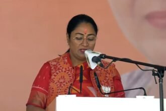 दिल्ली को मिली नई मुख्यमंत्री, रेखा गुप्ता को उपराज्यपाल विनय कुमार सक्सेना ने दिलाई शपथ