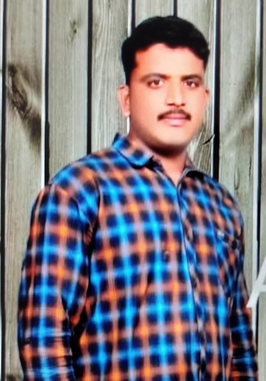 ३० वर्षीय युवकाची धावत्या रेल्वेखाली आत्महत्या...! मूर्तिजापूरात हृदयद्रावक घटना