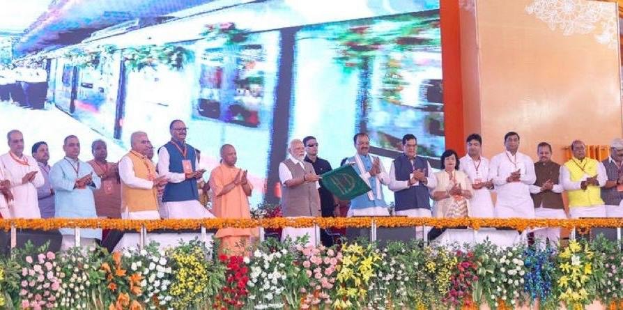 पीएम मोदी ने कानपुर में 47,600 करोड़ के विभिन्न प्रोजेक्ट्स का किया शिलान्यास और उद्घाटन