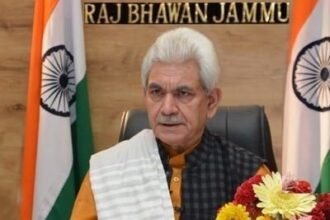 अमरनाथ यात्रा की तैयारियों के लिए उपराज्यपाल ने की बैठक, ऑपरेशन सिंदूर के बाद पैदा हुई स्थिति पर ध्यान किया केंद्रित  