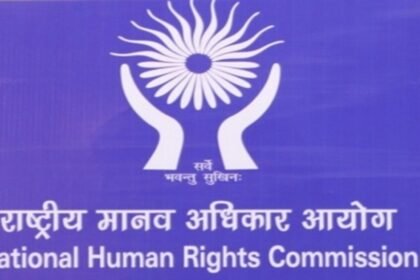 NHRC ने झारखंड के देवघर में पुलिस हिरासत में एक व्यक्ति की मौत संबंधी मीडिया रिपोर्ट का लिया स्वतः संज्ञान