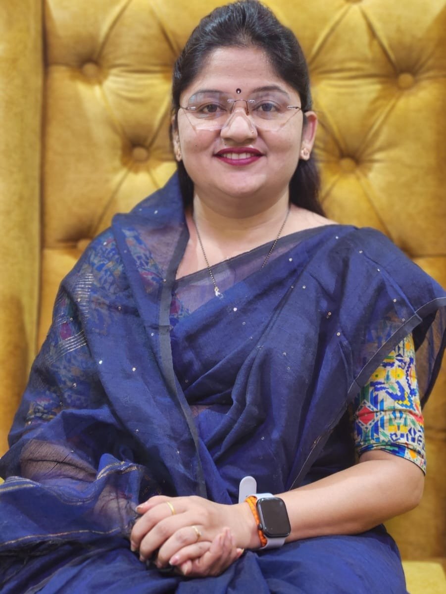 शिवसेना ऊ. बा. ठा. पक्षा तर्फे स्थानिक स्वराज्य संस्था निवडणुकांच्या प्रमुख पदी नेते उपनेत्यांची निवड, धुळ्यातून शुभांगी ताई पाटील यांना जबाबदारी.