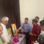 गुना ब्रेकिंग गुना से पंकज श्रीवास्तव कि रिपोर्ट CEN न्यूज़ गुना इस वक्त कि सबसे बड़ी खबर आ रही है। गुना से प्राइवेट स्कूल एसोसिएशन का शपथ समारोह हुआ संपन्न