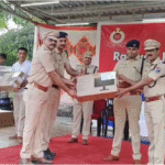 मुंबई सेंट्रल रेलवे RPF द्वारा महापरेड एवं सुरक्षा सामग्री वितरण का आयोजन