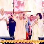 आज जनपद औरैया में विकसित कृषि संकल्प अभियान-2025 के अंतर्गत आयोजित कार्यक्रम में सहभाग कर अन्नदाता किसानों को विभिन्न योजनाओं के प्रमाण-पत्र एवं चेक वितरित किए।