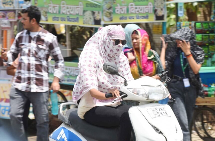 उत्तर भारत में भीषण गर्मी, मौसम विभाग ने जारी किया अलर्ट