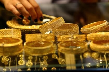क्रिसिल की सिफारिश : घरेलू रुझानों की स्पष्टता के लिए मुख्य महंगाई सूचकांक से सोना हटाया जाए