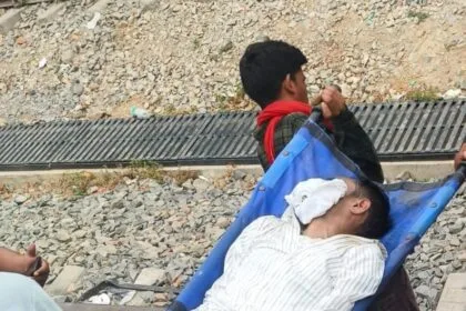 पवन एक्सप्रेस से बिहार जा रहे यात्री की तबियत बिगड़ने से मौत l