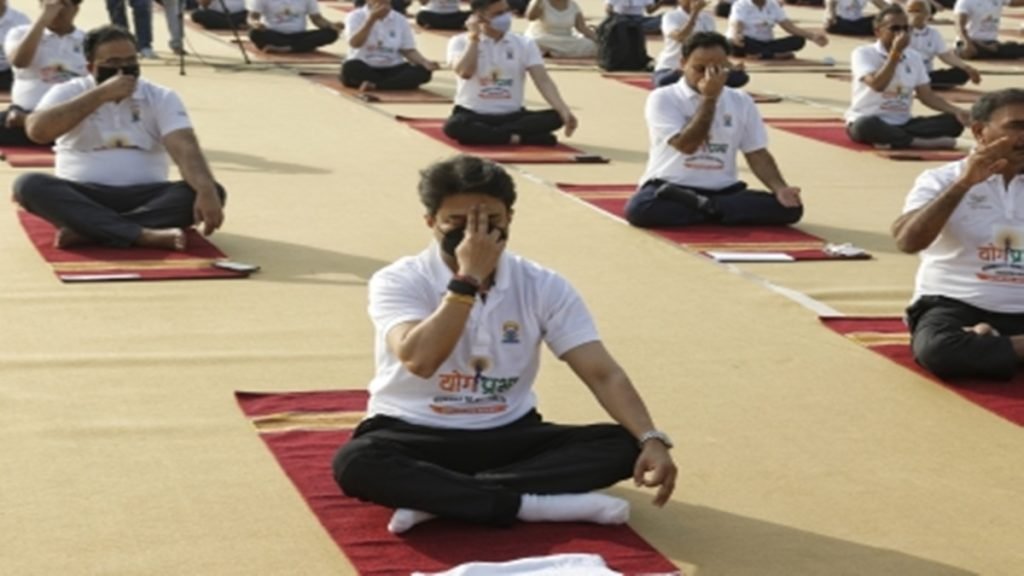 योग महाकुंभ : अनुशासन, स्वास्थ्य, आरोग्य और आंतरिक शांति का भव्य आयोजन