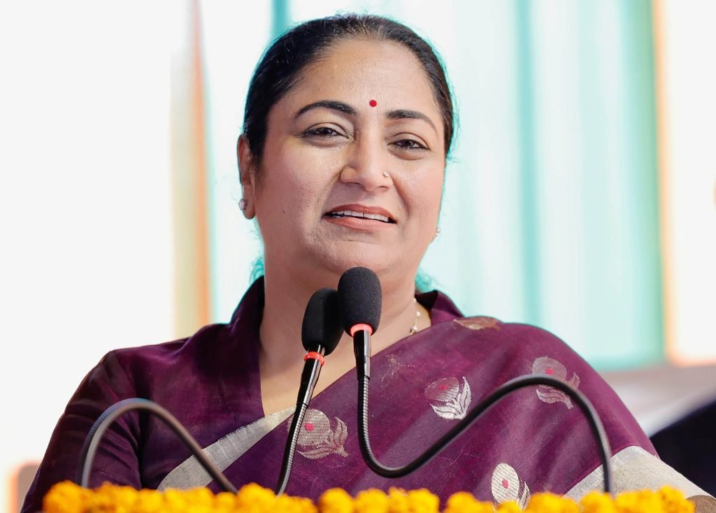 भाजपा सांसदों, मंत्रियों ने सीएम रेखा गुप्ता पर हुए ‘कायराना’ हमले की कड़ी निंदा की