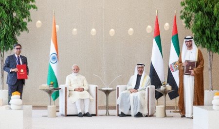 प्रधानमंत्री नरेंद्र मोदी की यूएई यात्रा, ऊर्जा-रक्षा समेत कई क्षेत्रों में सहयोग मजबूत करने पर सहमति
