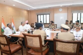 रेलवे अलर्ट मोड में, यात्रियों से संदिग्ध गतिविधियों की सूचना 139 पर देने की अपील