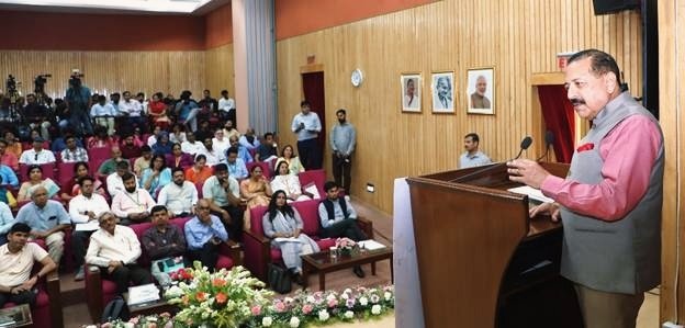 डॉ. जितेंद्र सिंह ने यूएमएमआईडी कार्यक्रम राष्ट्र को समर्पित किया, जीनोमिक चिकित्सा पर दिया जोर