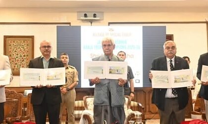 श्रीनगर में J&K रणजी ट्रॉफी चैंपियंस 2025–26 पर विशेष डाक आवरण जारी