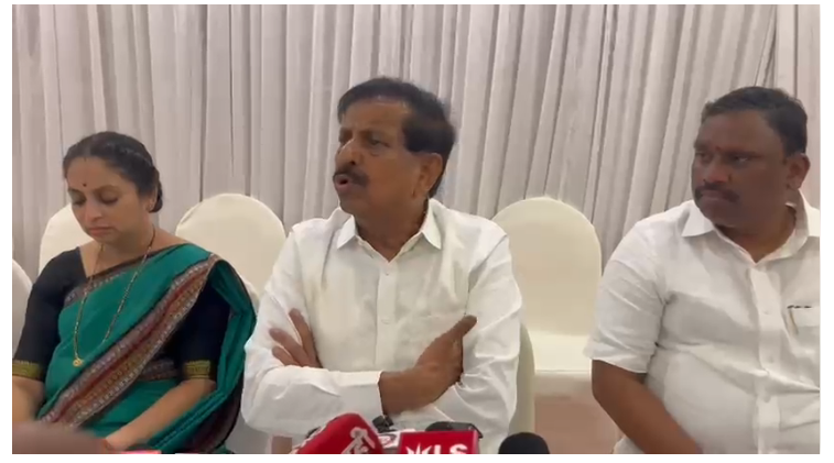 मंत्री गणेश नाइक ने ली मनपा अधिकारियों और नगरसेवकों की आपात बैठक