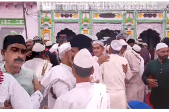 टीकमगढ़ में ईद-उल-अजहा का पर्व हर्षोल्लास से मनाया गया, नमाज़ के बाद गले मिलकर दी ईद मुबारक