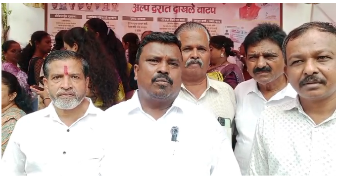 कल्याण पूर्व में दाखला वितरण शिविर, सैकड़ों छात्रों को मिला लाभ