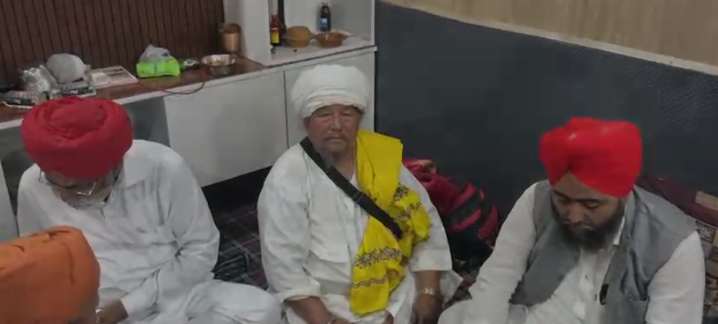 रामपुर / समाजवादी पार्टी के राष्ट्रीय सचिव कुलदीप सिंह भूल्लर सिख सामाजिक न्याय यात्रा और 27 के चुनाव मिशन पर निकले। रामपुर जौहर यूनिवर्सिटी पहुंचे