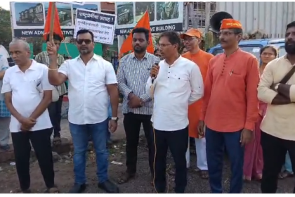 सावरकर सदन पर विवाद तेज: पुनर्विकास के नाम पर गिराने की आशंका, नवी मुंबई में जोरदार प्रदर्शन