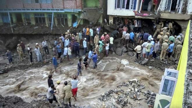 भारी बारिश से किश्तवाड़ और डोडा में फ्लैश फ्लड की स्थिति, प्रशासन अलर्ट पर