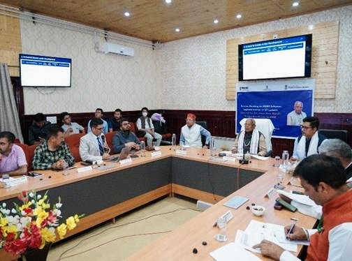 लद्दाख में एमएसएमई क्षेत्र को मिलेगी नई गति, जीतन राम मांझी ने दोहराई सरकार की प्रतिबद्धता