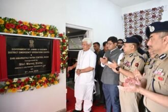 आज गांदरबल में जिला आपातकालीन संचालन केंद्र और श्री अमरनाथ जी यात्रा नियंत्रण कक्ष का उद्घाटन किया गया। ये सुविधाएं आगामी तीर्थयात्रा को सुचारू और निर्बाध बनाने में सहायक होंगी।