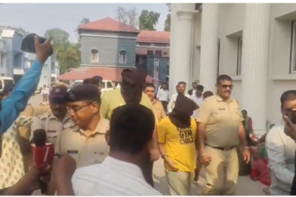 नाशिक TCS धर्मांतरण मामले में बड़ा अपडेट; मुख्य पीड़िता को आरोपी दानिश तौसीफ और निदा खान ने दिखाए जाकिर नाईक , डॉ. इसरार अहमद, तारिक जमील के वीडियो; भजन सुनने से किया मना पूरे तरीके से मुस्लिम धर्म में कन्वर्ट करने की कोशिश;