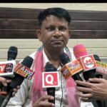 ब्रेकिंग न्यूज़ रामपुर समाजवादी पार्टी के वरिष्ठ नेता जयदेव सिंह यदुवंशी ने मीडिया से वार्ता कर भारतीय जनता पार्टी पर निशान साधा कहा भाजपा ने जनता से जो भी वादे किए वो पूरे नहीं किये यह सरकार फेलियर सरकार है।