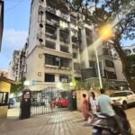 प्रेमिका के साथ घूमने आए युवक ने इमारत की छत से कूदकर की आत्महत्या