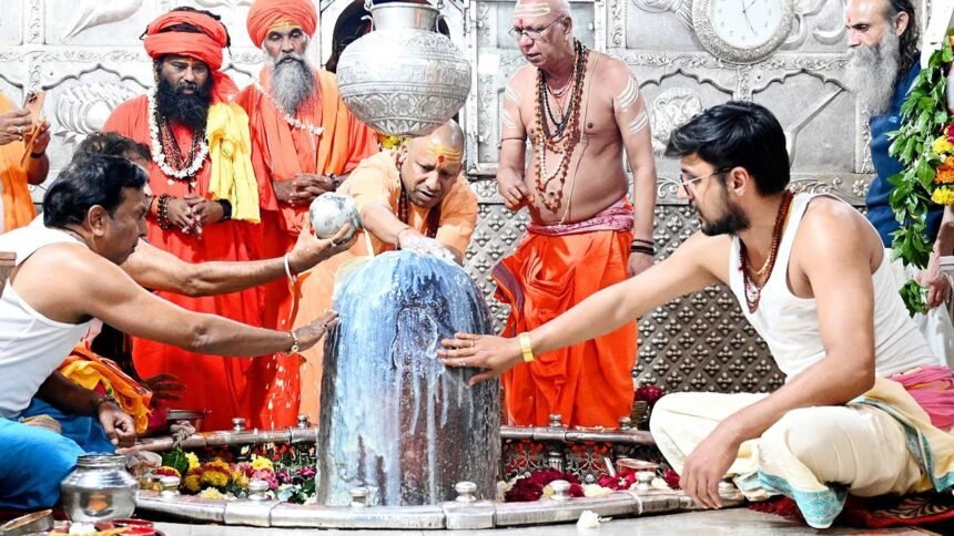 मुख्यमंत्री योगी आदित्यनाथ के जन्मदिवस पर मार्कण्डेय धाम में हुआ रुद्राभिषेक एवं हवन-पूजन