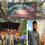 यूपी के रामपुर मे मुरादाबाद वन विभाग की उड़न दस्तते टीम ने रामपुर मे की छापैमारी