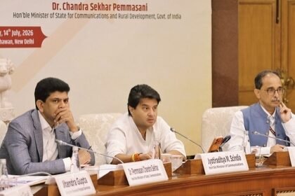 इंडिया पोस्ट की रिकॉर्ड कमाई, पहली तिमाही में 22.2% बढ़ा कारोबार: ज्योतिरादित्य सिंधिया