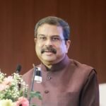राष्ट्रपति मुर्मु ने धर्मेंद्र प्रधान का इस्तीफा किया स्वीकार, प्रल्हाद जोशी को शिक्षा मंत्रालय का अतिरिक्त प्रभार