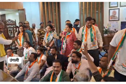 मनसे का मनपा आयुक्त के कार्यालय में आंदोलन