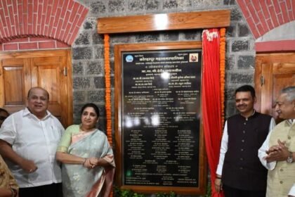 मुख्यमंत्री देवेंद्र फडणवीस यांच्या प्रमुख उपस्थितीत कागल नगरीत विविध विकासकामांच्या लोकार्पण सोहळा व शेतकरी मेळावा आयोजित करण्यात आला.