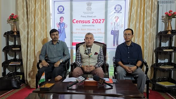 लद्दाख में जनगणना 2027 के दूसरे चरण को लेकर प्रेस वार्ता आयोजित