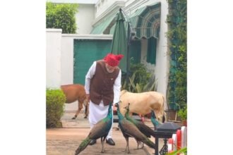 पीएम मोदी ने इंस्टाग्राम पर एक नए वीडियो में अपने दोस्तों के साथ बिताए पलों को साझा किया, बोले- ‘ये मेरी दैनिक दिनचर्या’
