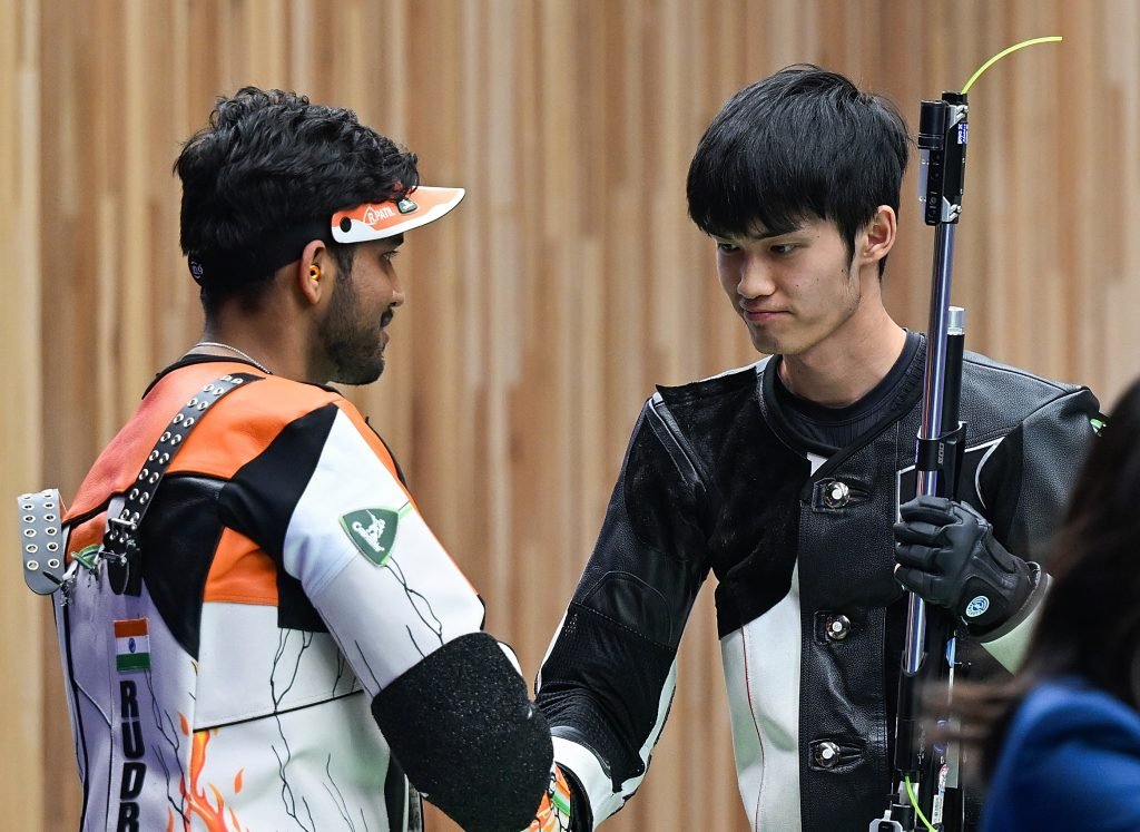 Asian Games: एक ही दिन जीते 2 सिल्वर, अब 50 मीटर राइफल 3 पोजिशन इवेंट पर रुद्राक्ष की निगाहें