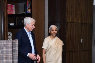 वित्त मंत्री सीतारमण ने जेपी मॉर्गन के सीईओ से की मुलाकात, भारत में निवेश अवसरों और आर्थिक संभावनाओं पर की चर्चा