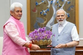मारे माननीय प्रधानमंत्री श्री नरेंद्र मोदी जी को जन्मदिन की हार्दिक शुभकामनाएँ।