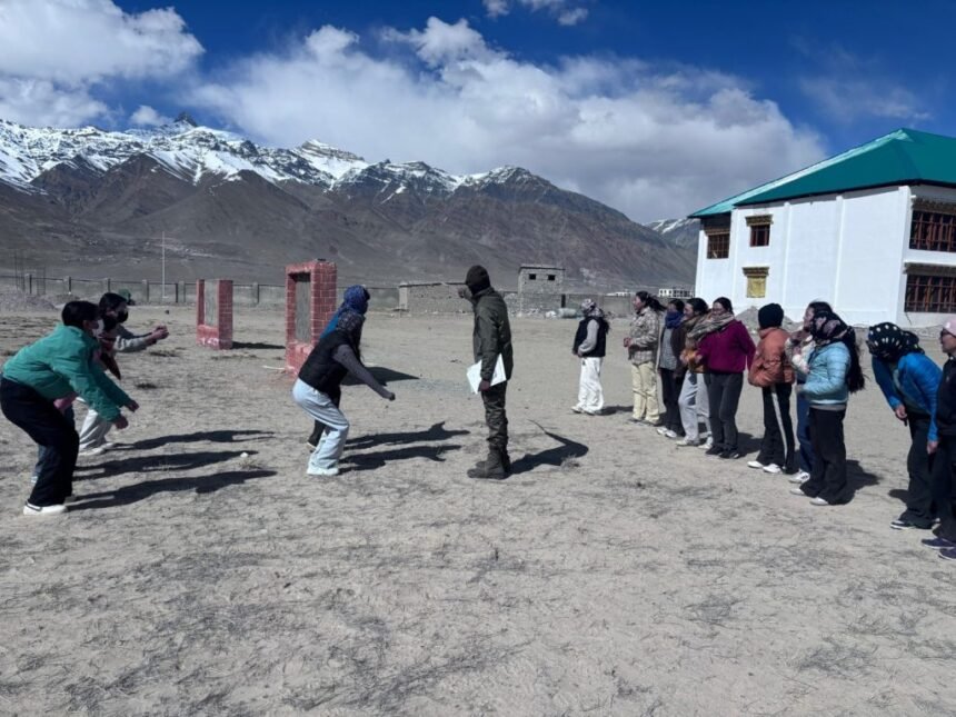 लद्दाख में केंद्र सरकार युवाओं को दे रही इंटर्नशिप का बड़ा अवसर, एलजी युवा इंटर्नशिप पोर्टल से जुड़ने की अपील