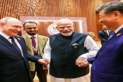 ब्रिक्स में भी दिखी पीएम मोदी, पुतिन और शी जिनपिंग की बॉन्डिंग, भारत मंडपम से आई तस्वीरों ने खींचा ध्यान