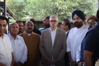 CM उमर अब्दुल्ला ने JKAS अधिकारी के तबादले और नियुक्ति के दिए आदेश