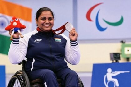 मोना अग्रवाल ने एशियाई पैरा खेलों में विश्व रिकॉर्ड के साथ जीता दूसरा स्वर्ण
